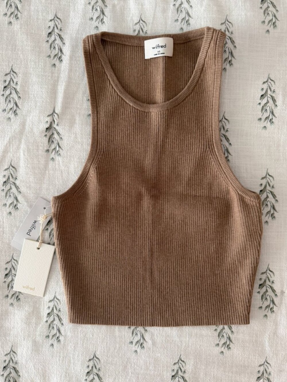 Aritzia Wilfred Clutch Sweater Tank